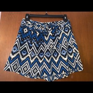 Patterned shorts